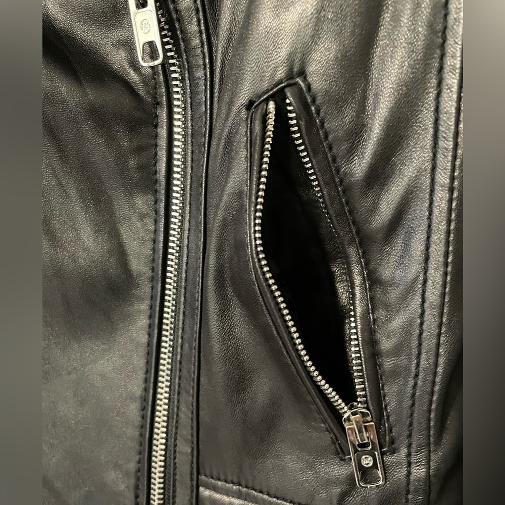 MICHAEL Michael Kors Women’s Black 100% Leather Moto Jacket Size Small - Picture 6 of 9